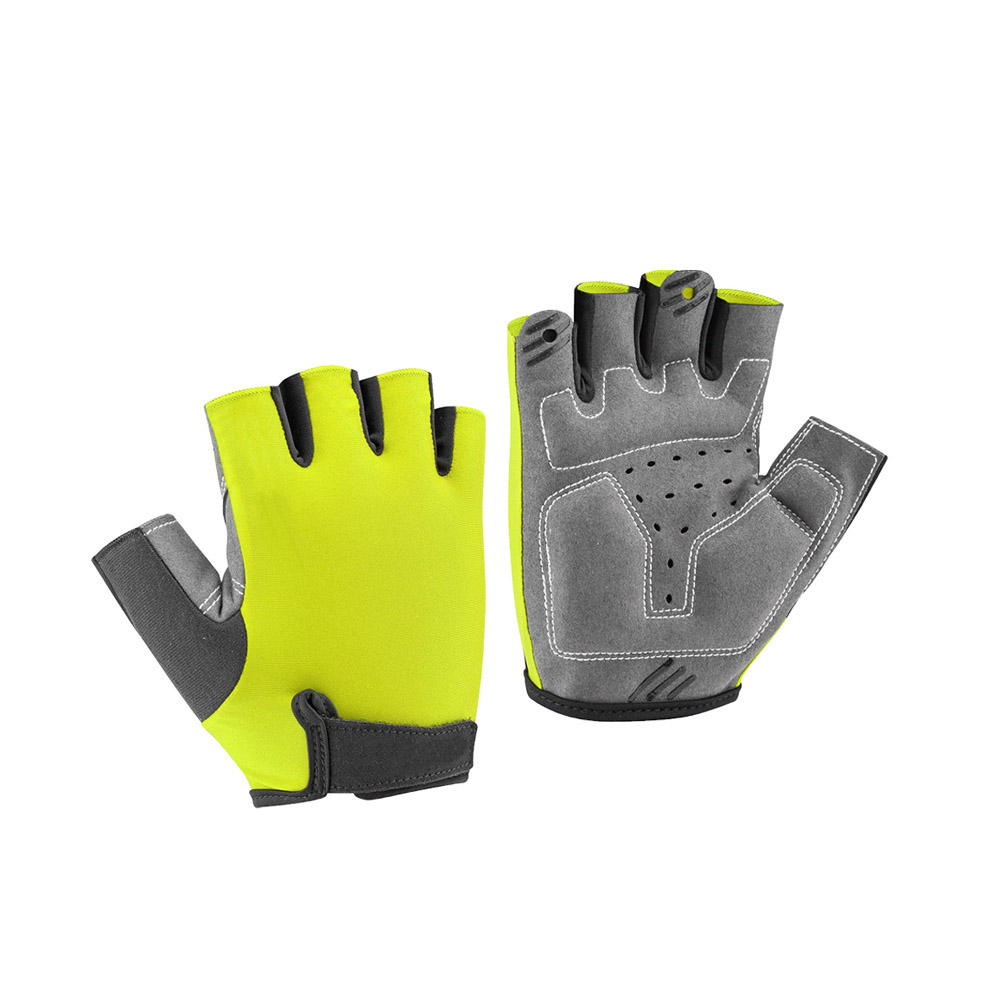 08 Cycling Gloves - Image 1